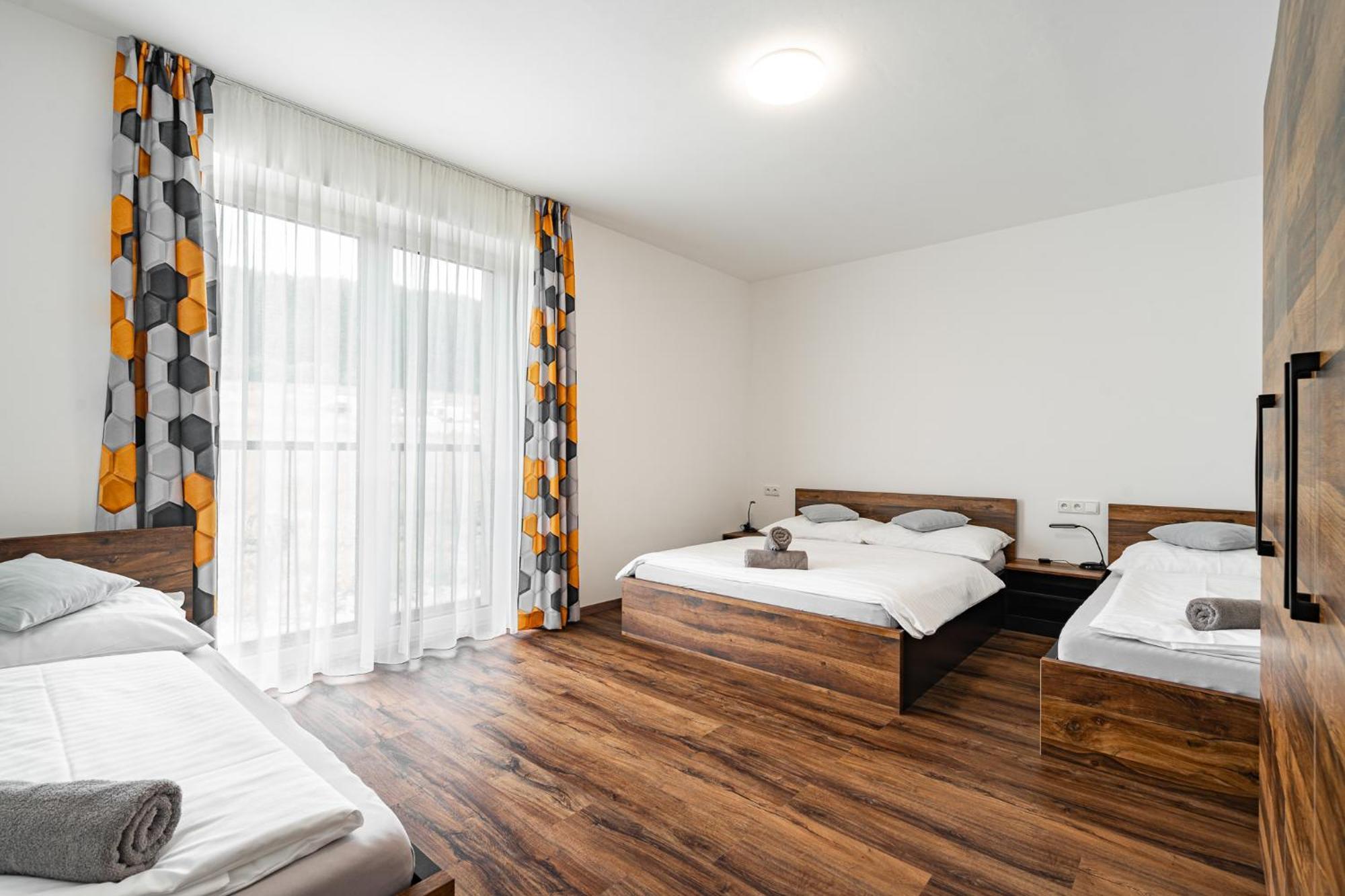 J-H Apartmany Horsky Resort Bukova Hora - 100 M Od Lanovky Червена-Вода Екстер'єр фото