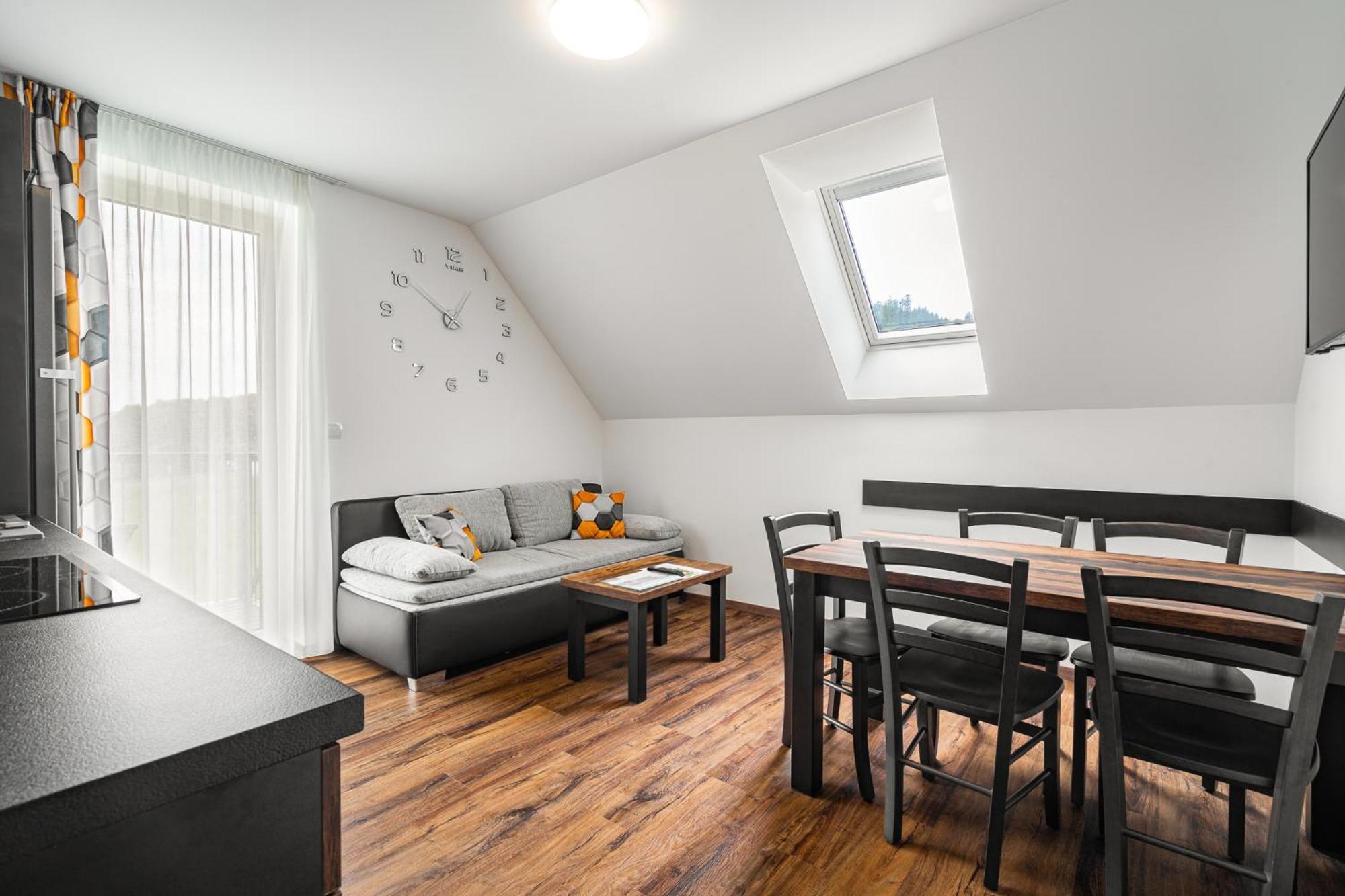 J-H Apartmany Horsky Resort Bukova Hora - 100 M Od Lanovky Червена-Вода Екстер'єр фото